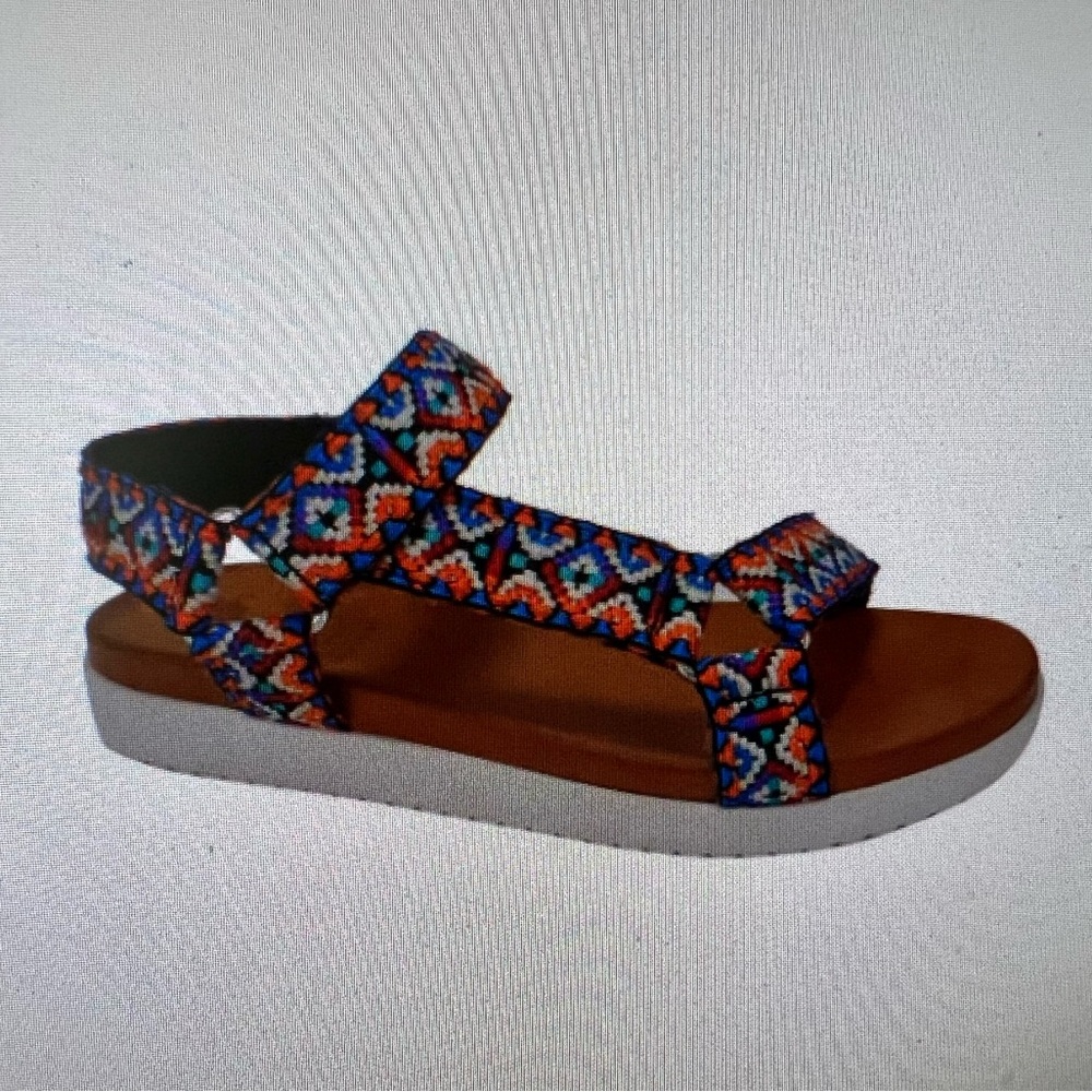 Jellypop Quest Comfort Fit Sandal w/bonus coordinating anklet